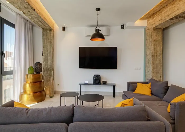 Tribuna Center By Seric,15' Walking To The *